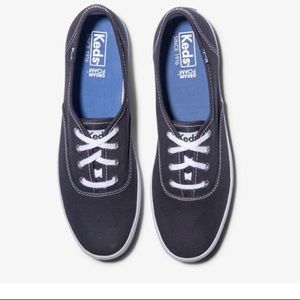 VGUC Size 8 Keds Ortholite Sneakers - Navy Blue